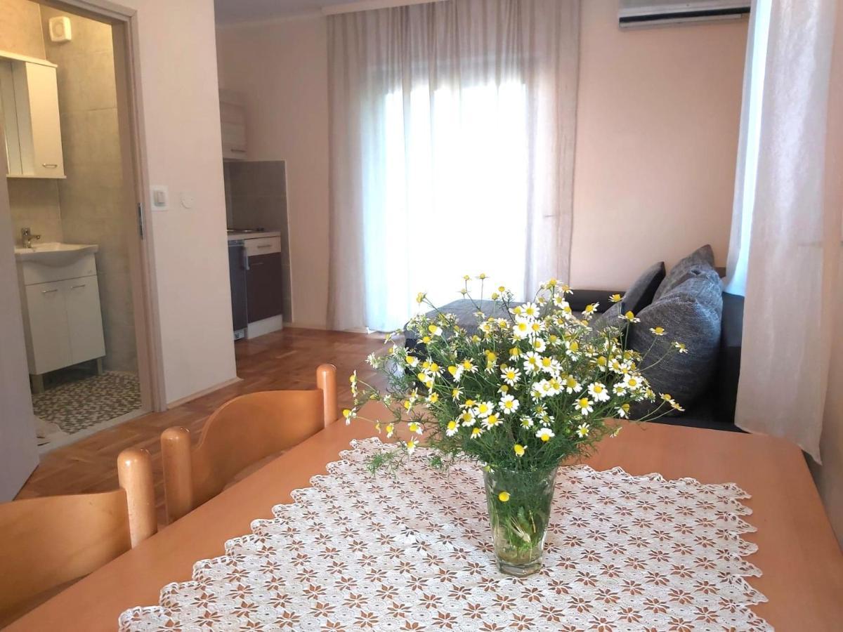 Apartmani Svitlana Sukošan 외부 사진
